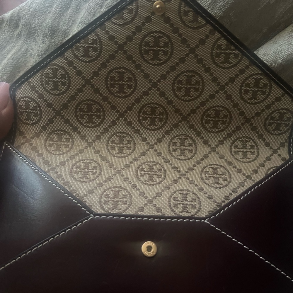 🤩TORY BURCH🤩
SOLD SOLD SOLD